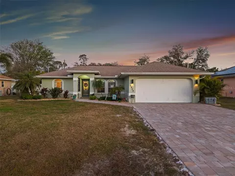 3954 S Chamberlain Blvd, North Port, FL 34286