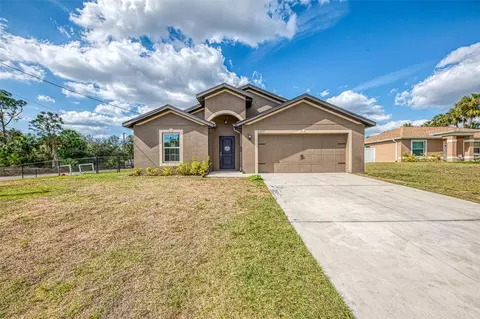 3867 Winer Rd, North Port, FL 34288