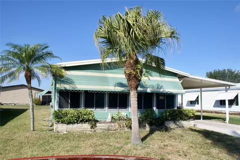 258 Palm Harbor Dr, North Port, FL 34287