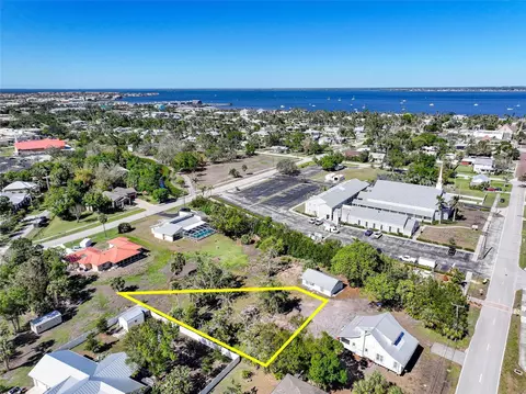 Gill Street, Punta Gorda, FL 33950