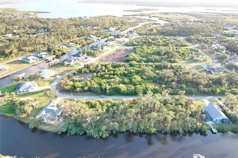 1100 March Dr, Port Charlotte, FL 33953