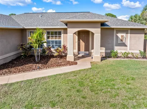 1909 Johannesberg Rd, North Port, FL 34288