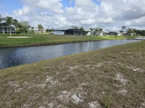 258 Broadmoor Ln, Rotonda West, FL 33947