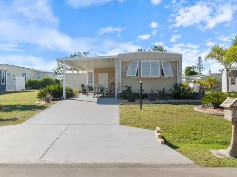 2709 Grebe Ln, Englewood, FL 34224