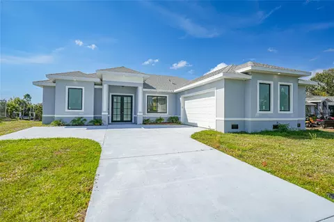 10489 St Paul Dr, Port Charlotte, FL 33981