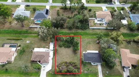 Watova Avenue, North Port, FL 34286
