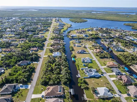 4433 Collingswood Blvd, Port Charlotte, FL 33948