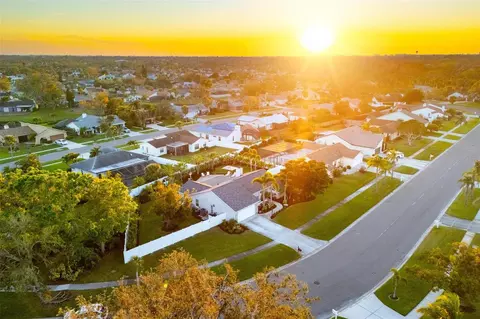 3744 Kingston Blvd, Sarasota, FL 34238