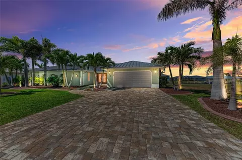 975 Cimarron Dr, Punta Gorda, FL 33950