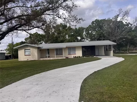 1327 SE Vermont Ave, Arcadia, FL 34266