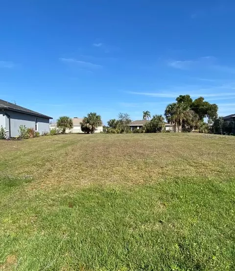 25252 Alcazar Dr, Punta Gorda, FL 33955