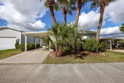 2100 Kings Hwy #831, Port Charlotte, FL 33980