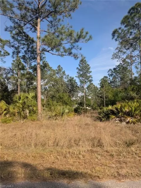 1412 Clayton Ave, Lehigh Acres, FL 33972