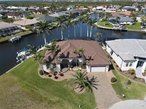 507 Saint Girons Ct, Punta Gorda, FL 33950