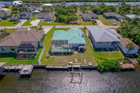 18662 Arapahoe Cir, Port Charlotte, FL 33948