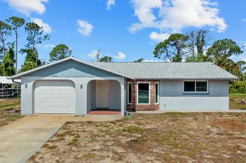 3566 Shamrock Dr, Venice, FL 34293