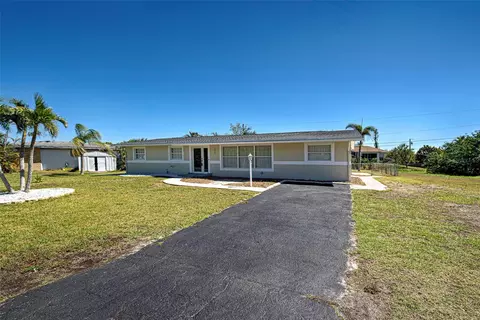 165 Cummins Ave NE, Port Charlotte, FL 33952