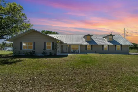 7055 Riverside Dr, Punta Gorda, FL 33982