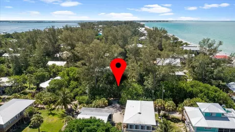 8430 Little Gasparilla Is, Placida, FL 33946