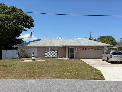 594 W Tarpon Blvd NW, Port Charlotte, FL 33952