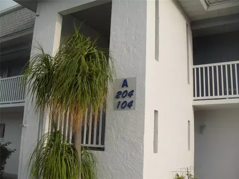 22375 Edgewater Dr #204, Punta Gorda, FL 33980