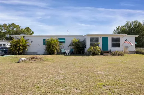5526 Maze Dr, Punta Gorda, FL 33982