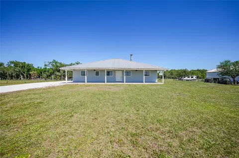 3712 SE Arthur St, Arcadia, FL 34266