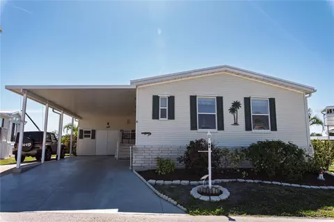 8 Alligator Ave, Punta Gorda, FL 33950