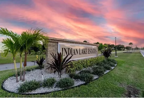 611 El Dorado Dr, Indian Lake Estates, FL 33855