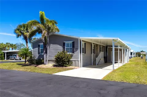2100 Kings Hwy #442, Port Charlotte, FL 33980