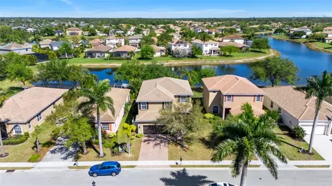 2691 Sunset Lake Dr, Cape Coral, FL 33909