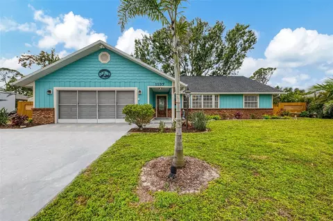 1137 Ponderosa Rd, Venice, FL 34293