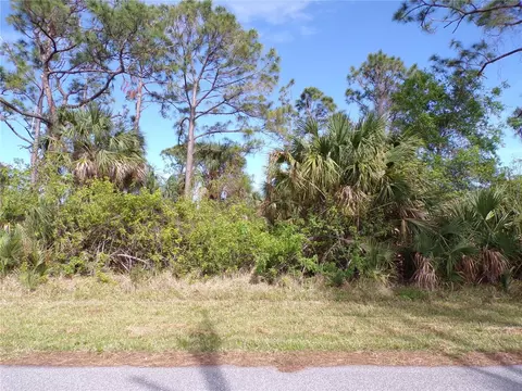 3142 Callisto St, Port Charlotte, FL 33981