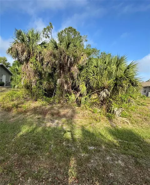 327 Arbor St, Port Charlotte, FL 33953
