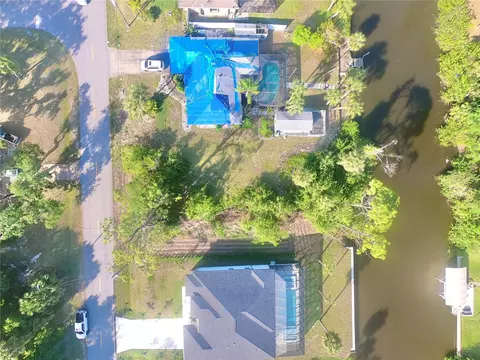 252 Mccabe St, Port Charlotte, FL 33953