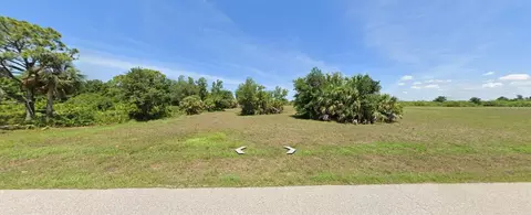 5 Decorore Dr #2, Rotonda West, FL 33947