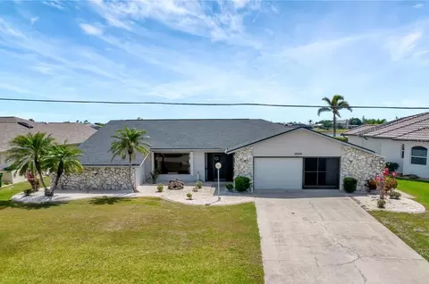 25319 Vantage Ln, Punta Gorda, FL 33983