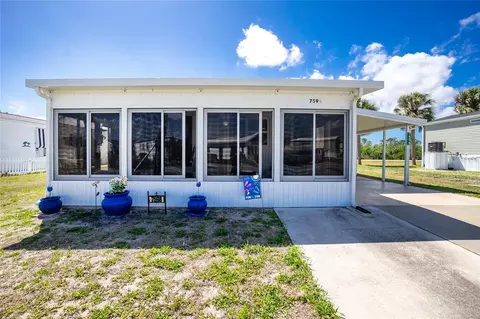 7598 Ratan Cir, Port Charlotte, FL 33981