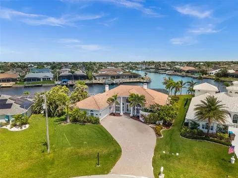 2501 SW 53rd Ter, Cape Coral, FL 33914