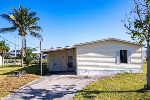 700 Holiday Dr, Punta Gorda, FL 33950