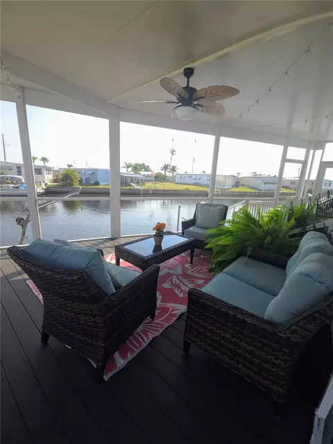 517 Clarion Pl, North Port, FL 34287