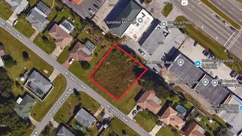740 Mirado Ln NW, Port Charlotte, FL 33948