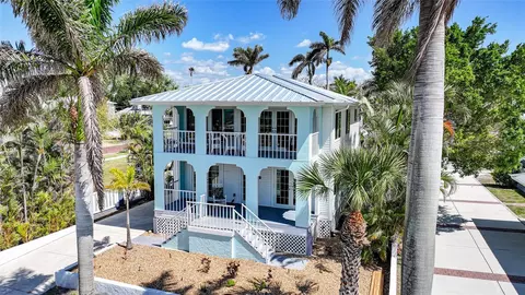 509 W Retta Esplanade, Punta Gorda, FL 33950