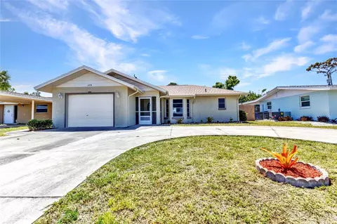 428 Briarwood Rd, Venice, FL 34293