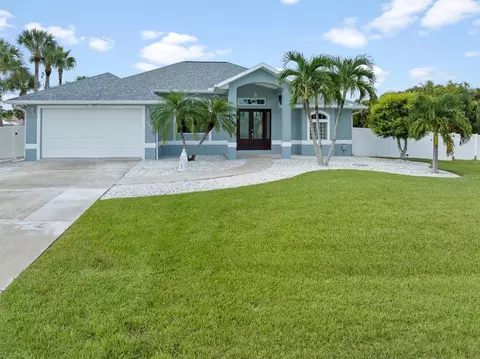 18652 Ohara Dr, Port Charlotte, FL 33948