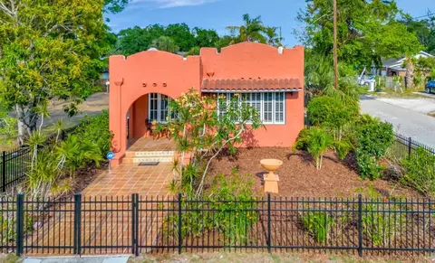 2002 Central Ave, Sarasota, FL 34234