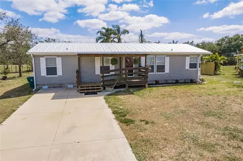 200 Summerset Dr, Punta Gorda, FL 33982