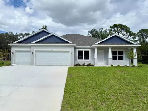 8567 N Golfview Dr, Citrus Springs, FL 34433
