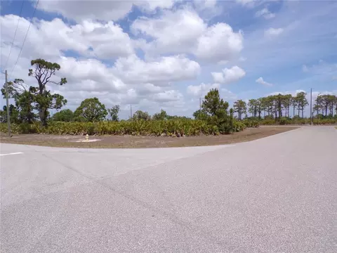 34 Dorisan Ct, Placida, FL 33946