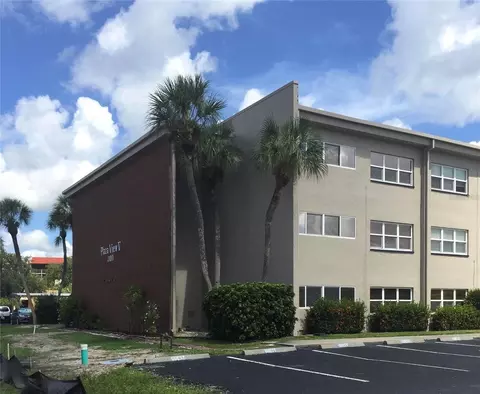 3100 Harbor Blvd #207, Port Charlotte, FL 33952